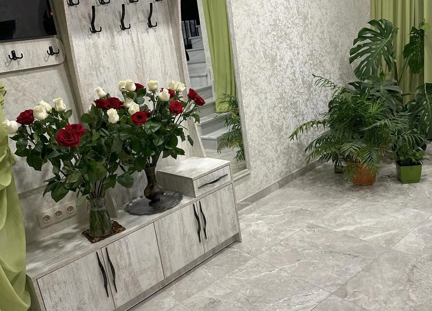Three Palms Guest House Τυφλίδα Γεωργία
